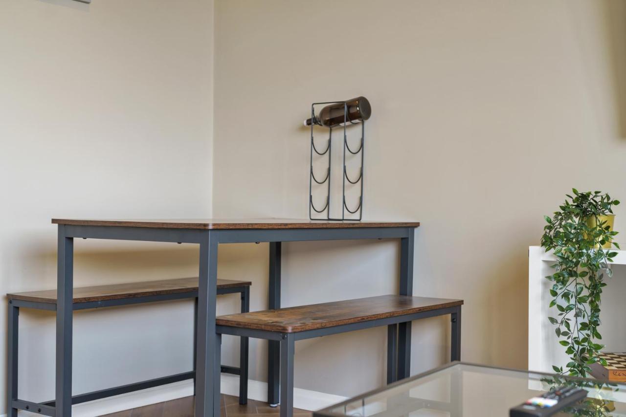 Oyo Fine B&B Hanwell Εξωτερικό φωτογραφία